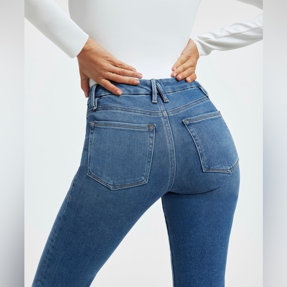 NWT Good American Cropped Mini Boot Jeans 0/25 inseam 27” - Picture 2 of 9